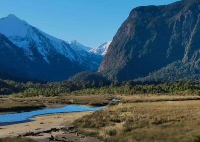 Río Blanco en Hornopirén