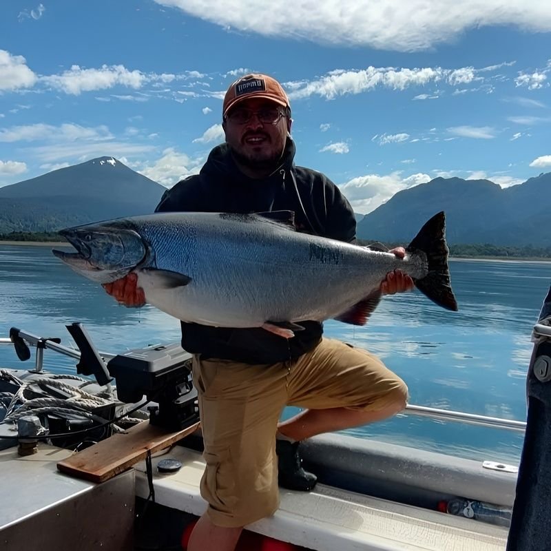 Chinook Adventure - Hornopirén