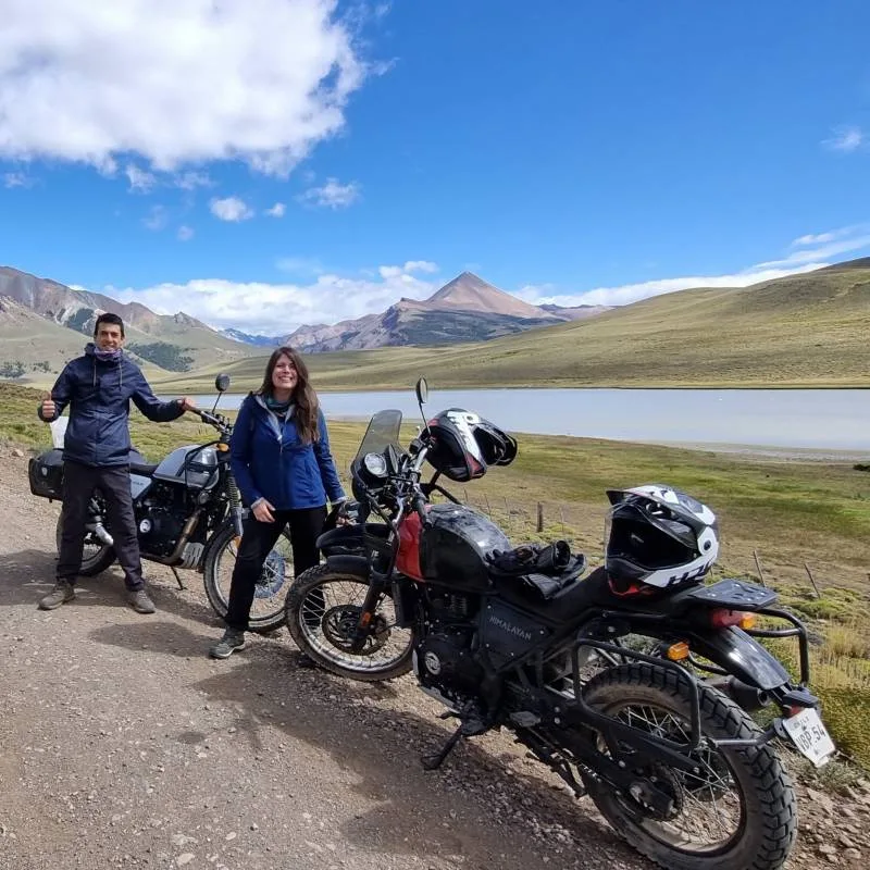 Moto Royal Enfield Himalayan Furioso Moto Rental Patagonia
