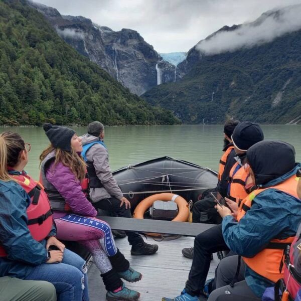 Cantaria Austral - Tour al Parque Nacional Queulat desde Coyhaique