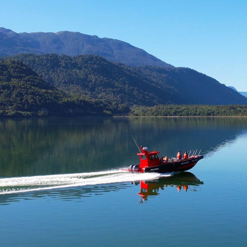 Patagonia Che - Tourism and Travel - Coyhaique