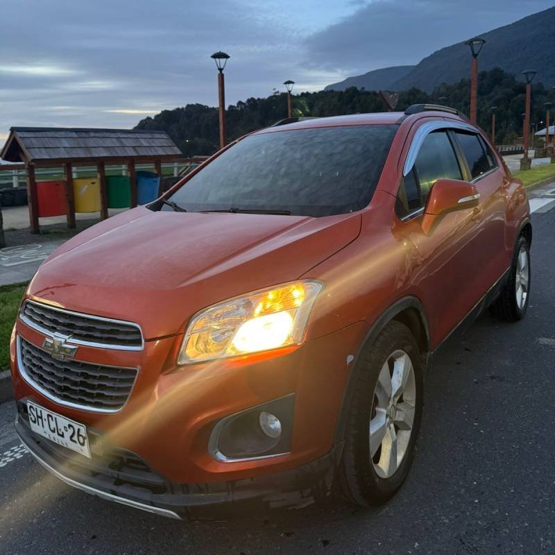 Autorent A y M Chaitén - Chevrolet Trax 2014 - Imagen 7