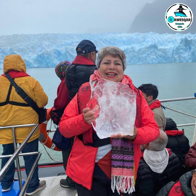 Experiencia turística en el Glaciar San Rafael