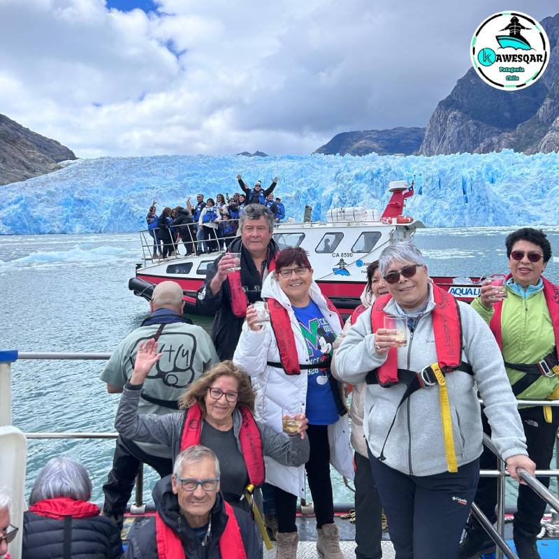 Kawésqar Patagonia - Laguna San Rafael
