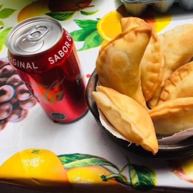 Empanadas Yates en Caleta La Arena