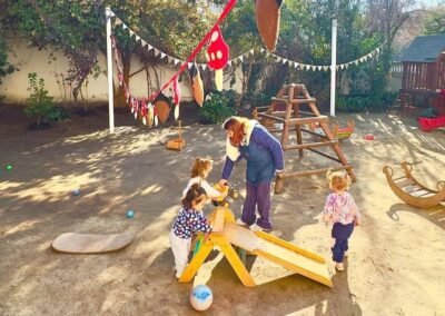 Espacios de Jardín Infantil y Sala Cuna Casa Roble en Las Condes, Santiago de Chile